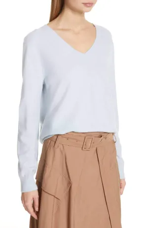 VINCE - Weekend V-Neck Cashmere Sweater in Glacier